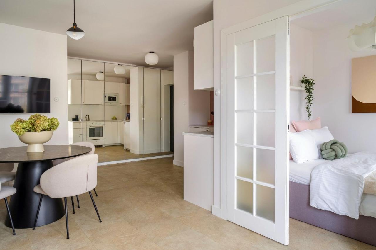 Warsaw Concierge Waszyngton Lounge Apartment Bagian luar foto
